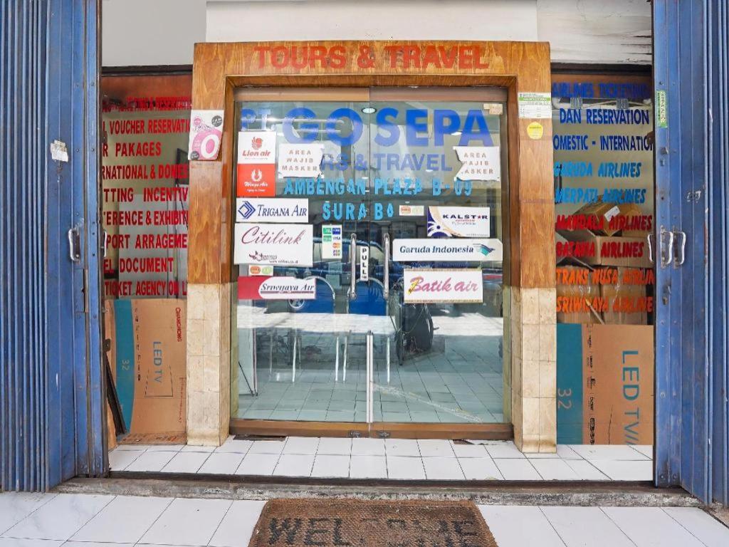 מלון סוראבאיה Spot On 90147 Gosepa Ambengan Plaza מראה חיצוני תמונה